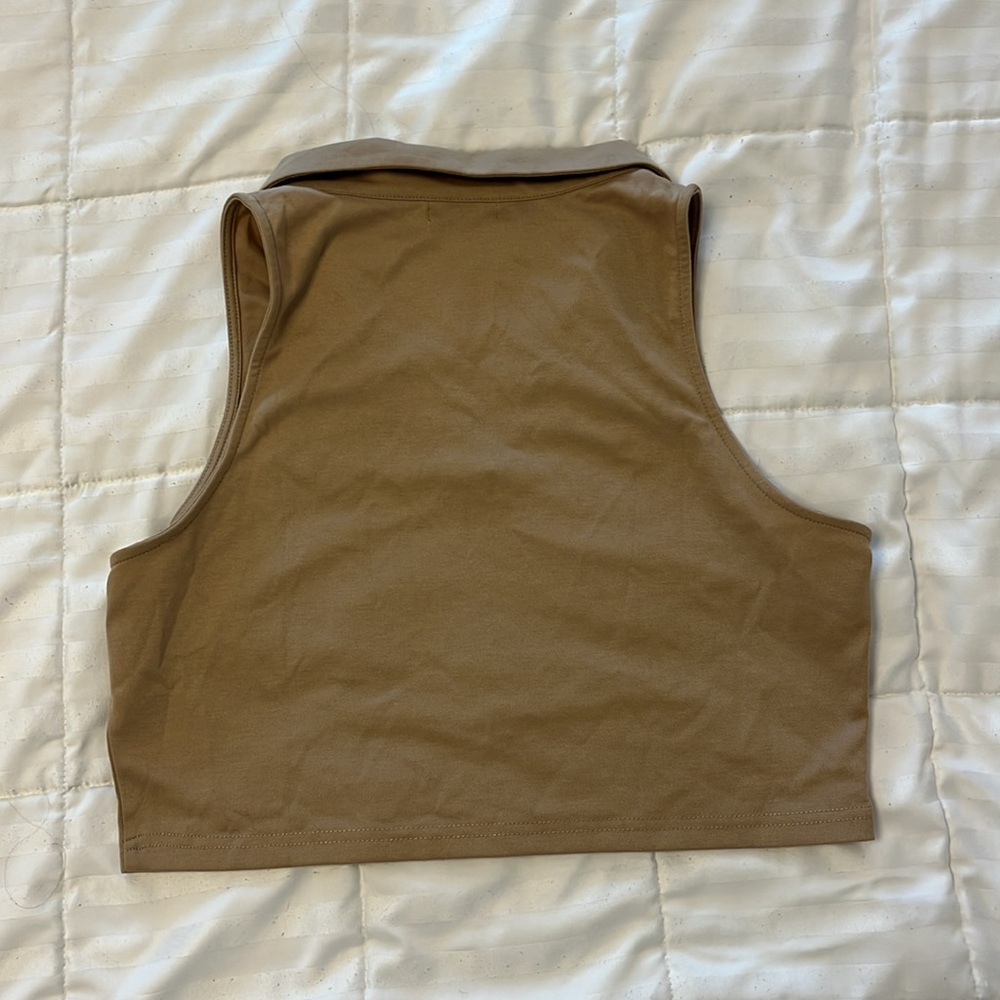 Collared crop top - Picture 2 of 3